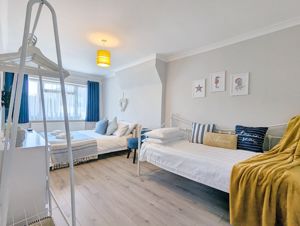 Photo 12- click for photo gallery